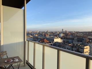 URBAN APARTMENTS GLOBAL, 12th Floor No 23A, Free Garage, Self Check-in - Kattowitz - 2
