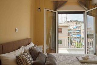 Cozy Athenian 2BD Apt Top Floor Panoramic View - Athene - 8