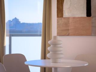 URBAN APARTMENTS Global Premium 11th Floor No 23 Free Garage Self Check-in - Katowice - 1