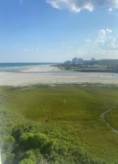 Walking distance to Ocean Annies! Ocean Front - Myrtle Beach - 5