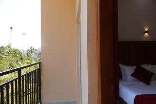 Isai Elanza - Munnar - 1