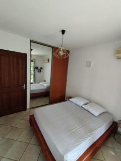 Chambre chez l'habitant clim piscine wifi - 1