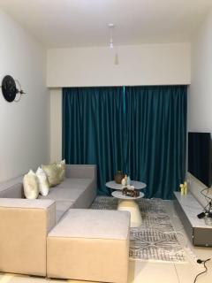 2 bhk 3 mins in down town - 0