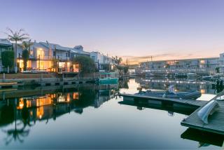 Barefoot Bliss At The Knysna Quays - Knysna - 9