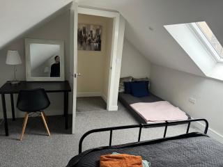 Snowdrop villa - Brislington - 9