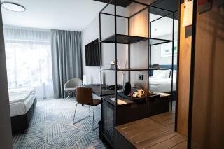 Q Hotel Plus Wrocław - Breslavia - 8