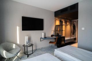Q Hotel Plus Wrocław - Breslavia - 9