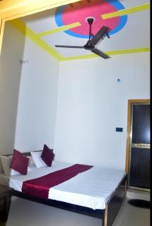 Veda home stay 800 meter Distance from temple - Ayodhya - 0