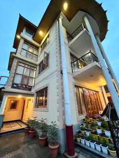 Be my guest Srinagar - Srinagar - 2