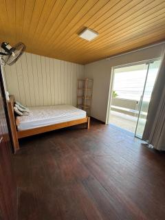 Sobrado Frente ao Mar com Piscina - 6