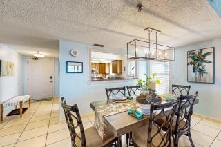 Reflections on the Gulf 505 - 3