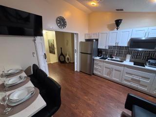 Luxury Apartment with Lake view - Orlando - 2