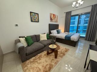 Chic Studio with Balcony a mins drive to Downtown - 8