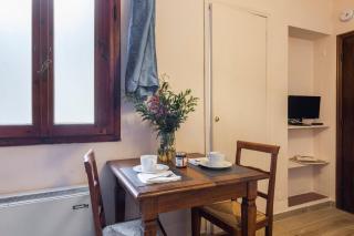Apartments Florence - Ariento Vittoria - Florence - 1