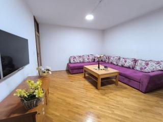 Chengic Villa Comfort - Modern 2-Bedroom Retreat - Sarajevo - 4