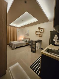 Minimalist Condo with Balcony and Pool - 9