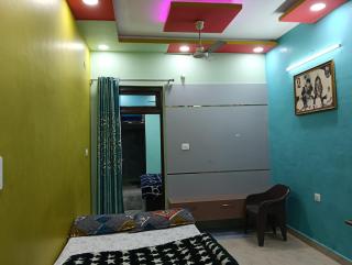 PRIYAMVADA FAMILY HOMESTAY - 5
