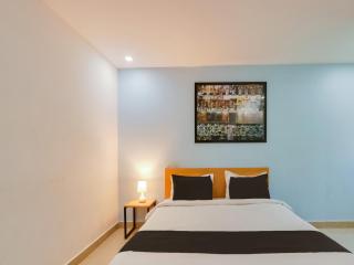 Super Townhouse QUALIA PRIME HOTEL NEAR NEXUS MALL - Haiderabad - 6