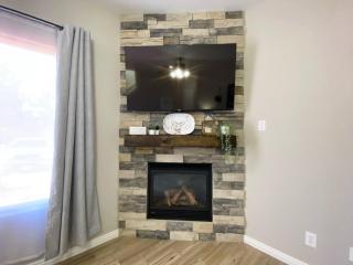 Family Friendly Townhome in Kanab Pool & Hot Tub - 7