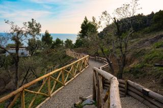 Almaris - 2