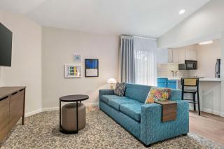 Sonesta ES Suites Torrance Redondo Beach - Torrance - 3