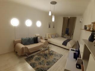 Palace district, Leisurely nest in crowded dwntwn - Budapest - 1