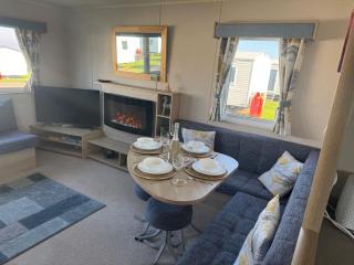 Meadowside Caravan Hire Haven Kent Coast - Allhallows - 9