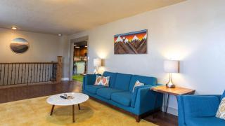 Kanab Family Home with Red Rock Views & Private Backyard - 3