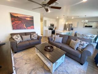 Spacious Modern Family Townhome Close to Downtown Kanab - Kanab - 9