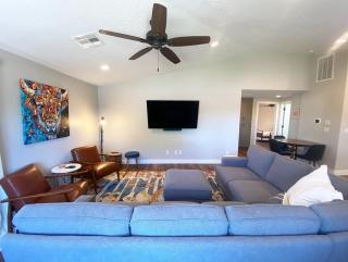 Kanab's Family Fun Zone 3BR Big Yard & Hot Tub - Kanab - 5