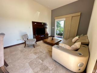 Condominio en la marina Pacifika - Los Cerritos - 1