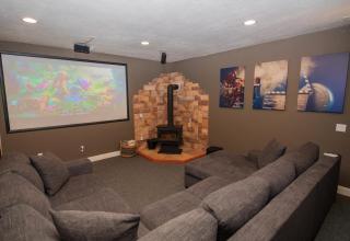 Kanab Family Retreat with Theater & Hot Tub - 6