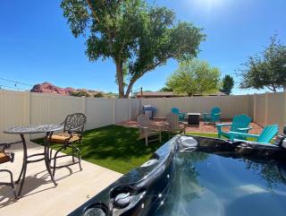 Kanab Family condo with yard & Hot Tub Close to Zion - Kanab - 0