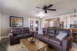NEW Harbor Haven on Little Traverse Lake - Maple City - 8