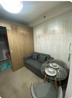 Modern Comfort at Shore 2 MOA - Manila - 4