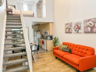 Charming 2nd Ave Lofts in Downtown San Diego with Parking - San Diego - 8