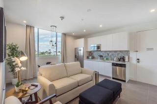 2BR South Beach | 5 min to Beach | Modern & Cozy - Miami Beach - 9