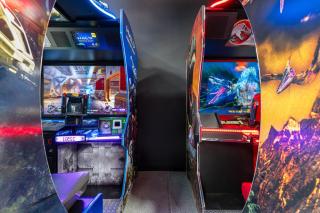 ALL INCLUSIVE - SUPER MARIO RETREAT – EPIC GAMING GETAWAY WITH ARCADES, THEMED - Indio - 2