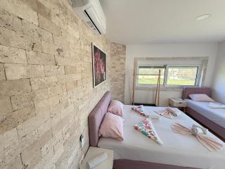 Gjinaj Apartments - 9