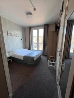 Hotel De l'Univers - Caen - 7