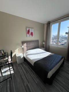 Hotel De l'Univers - Caen - 9