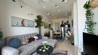 The BEACHin - 1 BR Suite with Gorgeous Pools - Kuala Lumpur - 4