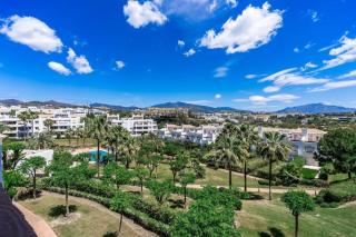 Ultimate Rentals - 2BR Apt 5 min Van Het Strand - Selwo Hills 2 - 7