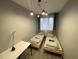 WORKATION Centre Airport Boutique Designer Bath, 3-4 days best offer, Kitchen, Balkony, Aircon - 6