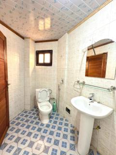 Hope guests home - Douala - 6
