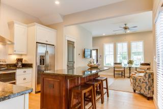 22nd Street Signature Stays - 7