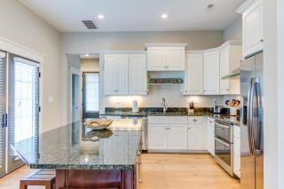 22nd Street Signature Stays - 5