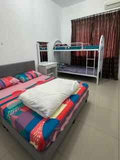 J5 Bintulu Homestay -Private Ground Floor Stay - Bintulu - 9