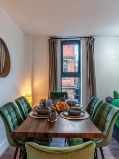 City Centre Apartment Near Nightlife Sleeps 8 - Liverpool - 8