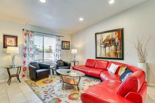 Spacious Home with Pool and Grill in Phoenix! - Phoenix - 6